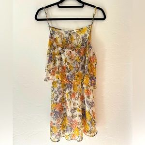 Floral fantasy lightweight dress romantic!